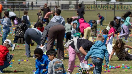Families gathered in Conway, South Carolina for a community Easter egg hunt hosted by Conway Parks & Recreation. Children filled their baskets while enjoying a day of outdoor fun, laughter, and connection in the park. These images capture moments from across the event—simple, real, and shared by the community.